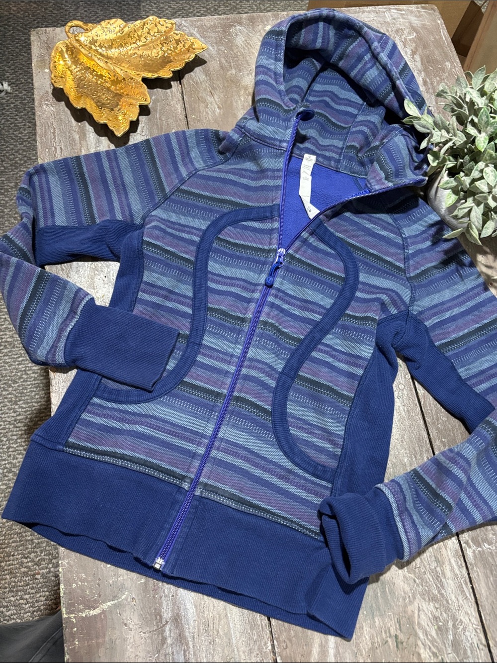 Lululemon Scuba Hoodie in the rare "Wish Blue Poncho Stripe" colorway